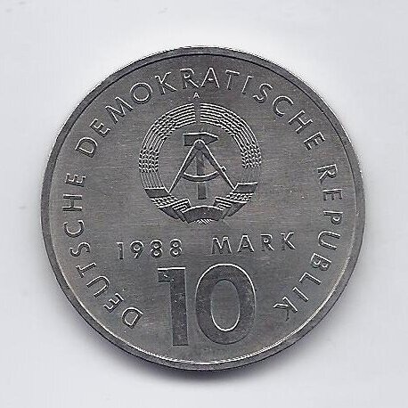 GERMAN DEM. REP. 10 MARK 1988 KM # 125 AU Sports 1