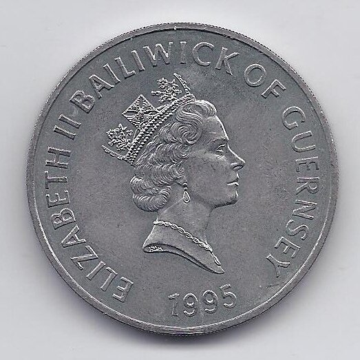 GUERNSEY 5 POUNDS 1995 KM # 66 AU Queen Mother 1