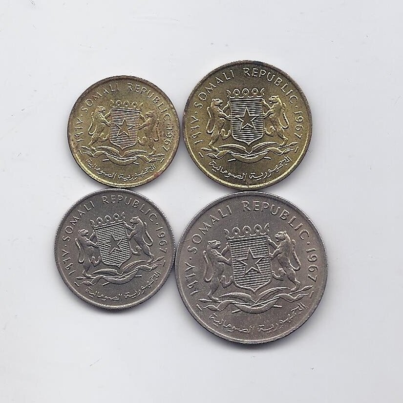SOMALIS 1967 m. 4 monetų rinkinys (5 ir 10 centesimi su korozija) 1