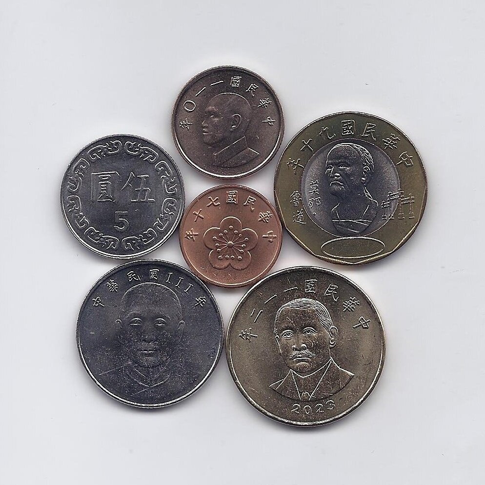 TAIVANAS 6 monetų rinkinys 1